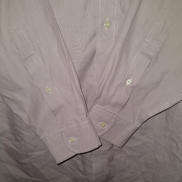 Jos A Bank Traveler's Collection Tailored Fit Button Up Shirt Men's 18-32. - Picture 3 of 5